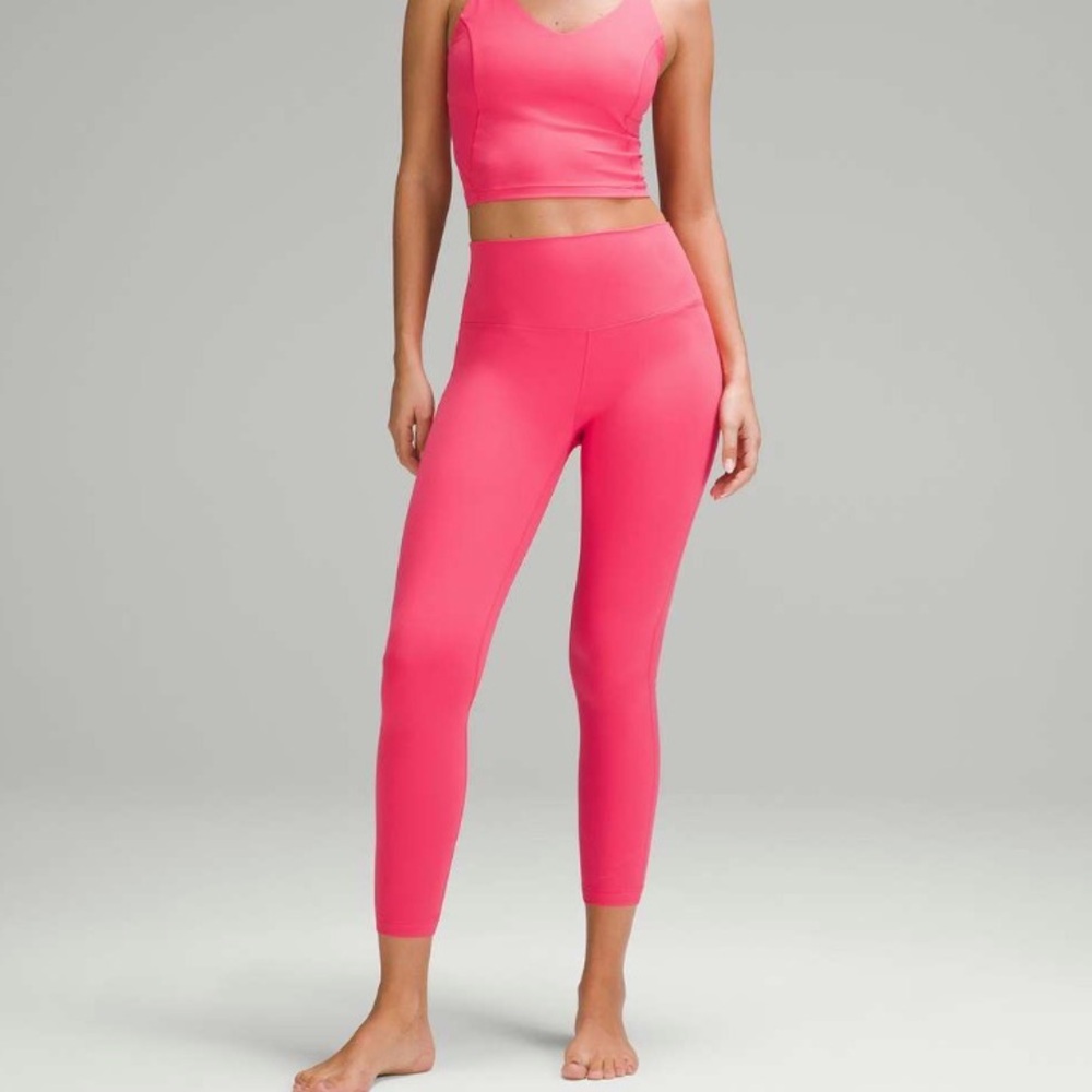 • Lululemon • Women’s Align High-Rise Pant 25"
Glaze Pink 4 Double Lined